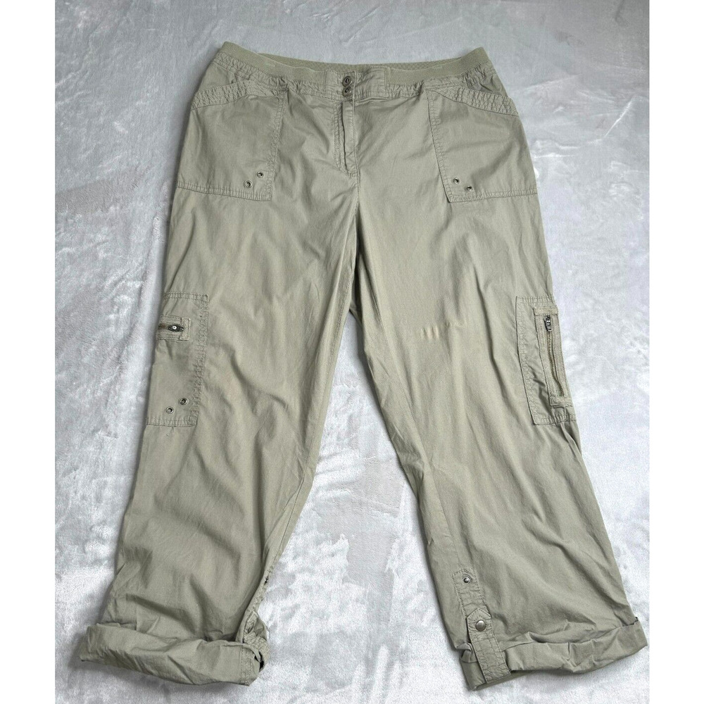 Chico's Women's Light Green Cropped Cargo Pants